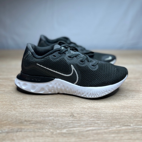 Nike Renew Run - Picture 4 of 7